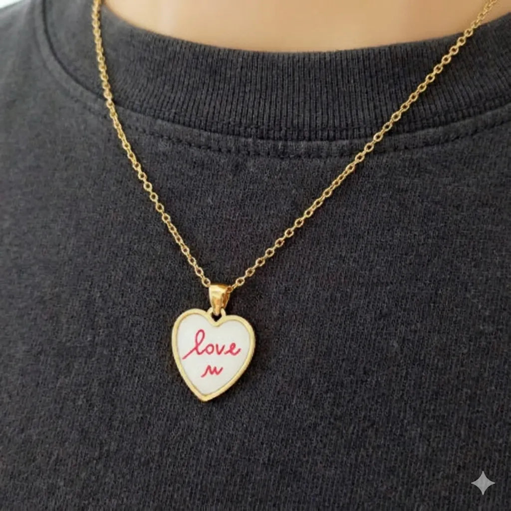 Collana "Love" in Acciaio con Ciondolo a Cuore