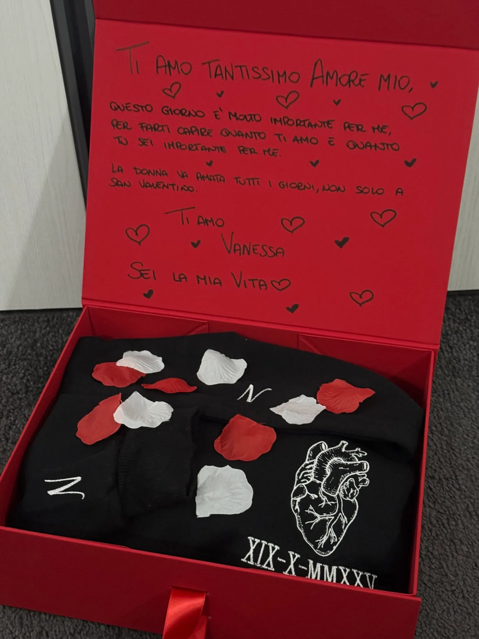 Felpa Personalizzata con Cuore Anatomico