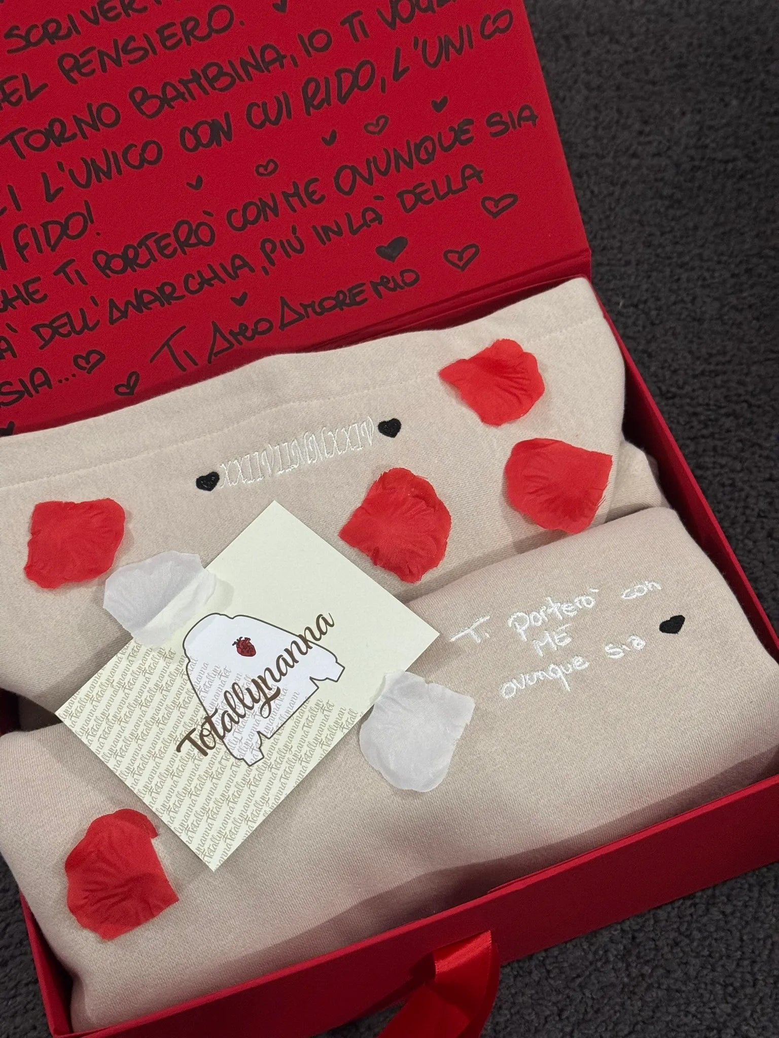 Felpa Personalizzata con Dedica Scritta a Mano