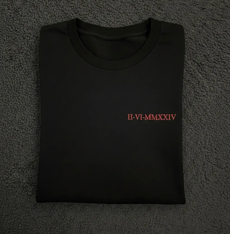 T-Shirt Personalizzata con Data in Numeri Romani
