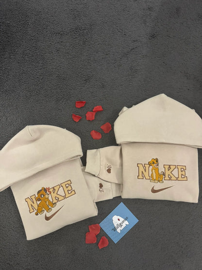 Felpa Personalizzata con Scritta N*ke e Personaggio