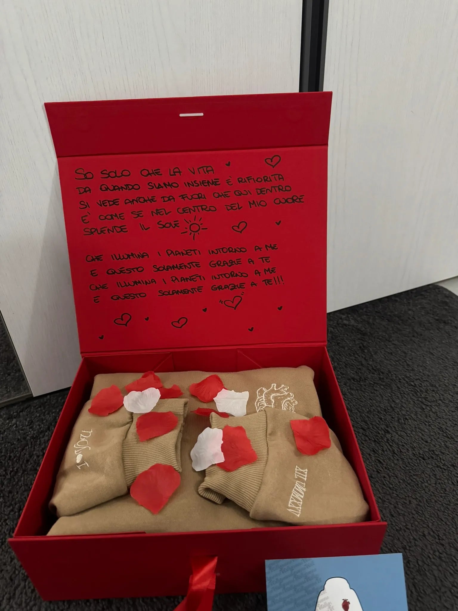 Felpa Personalizzata con Cuore Anatomico