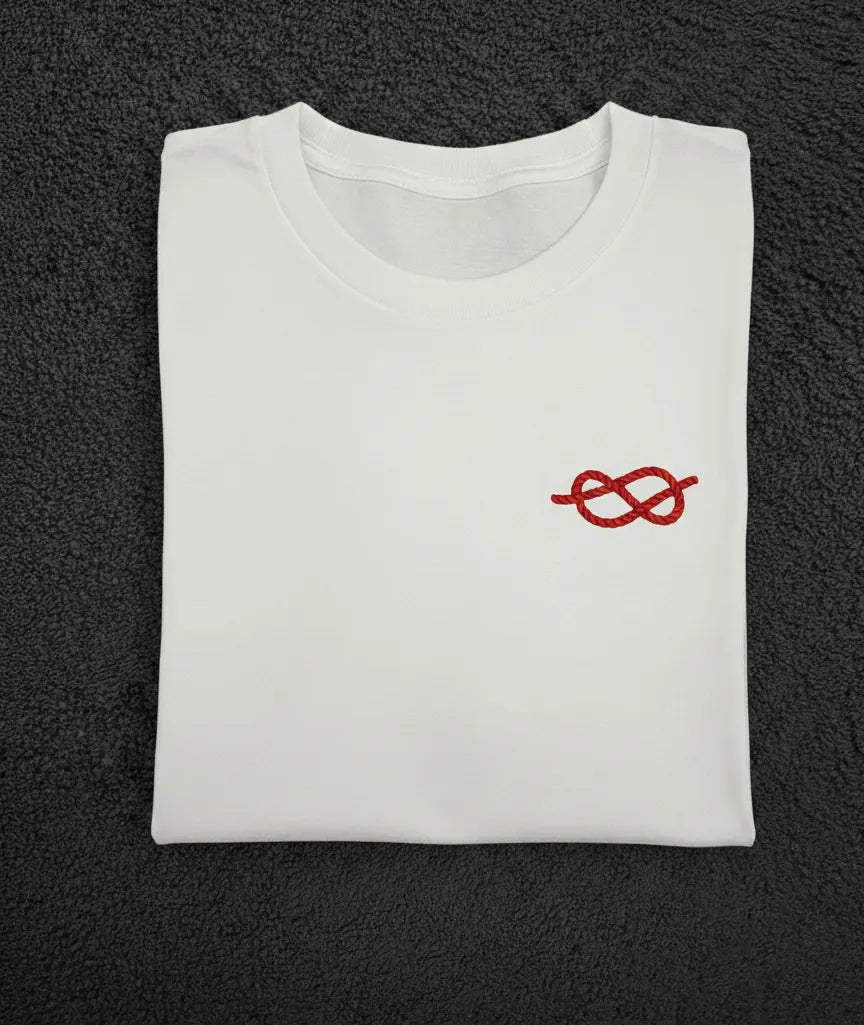 T-Shirt Personalizzata con Nodo "Infinito"