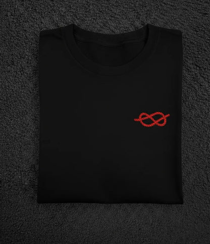 T-Shirt Personalizzata con Nodo "Infinito"