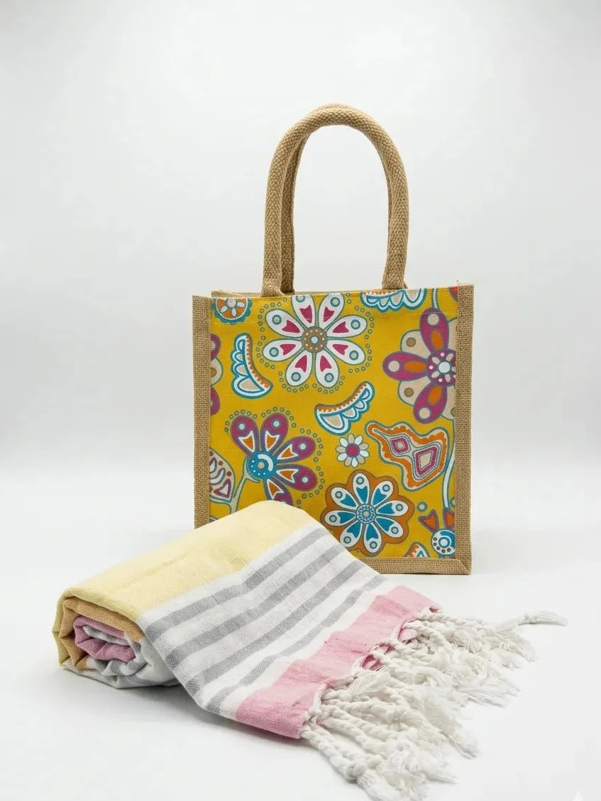 Kit Mare Coordinato – Telo personalizzato e Borsa a fantasia